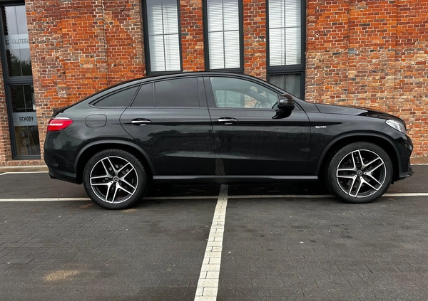 Mercedes-Benz GLE cena 195900 przebieg: 143000, rok produkcji 2017 z Jędrzejów małe 352
